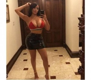 Zuhal asian shemale escorts in Cary